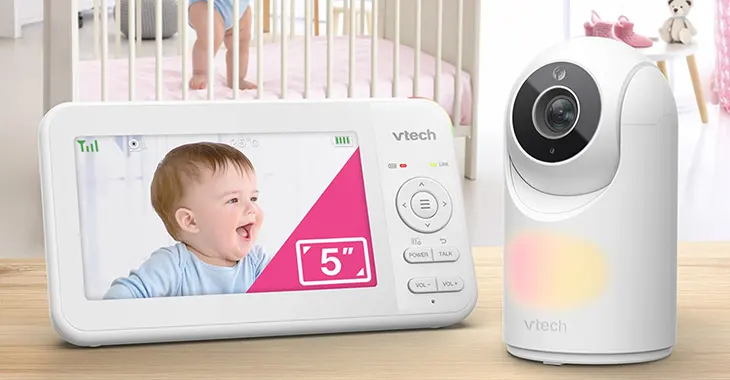 JB Hi-Fi - Win 1 of 3 VTech Pan & Tilt Monitors!