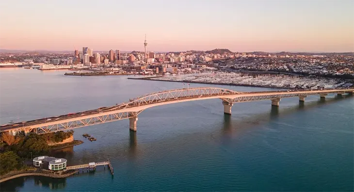 Qantas Travel Insider - Win a luxury escape in Auckland!